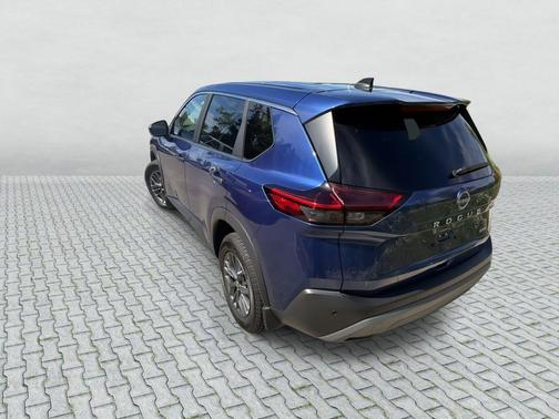 Caspian Blue Metallic 2023 Nissan Rogue S