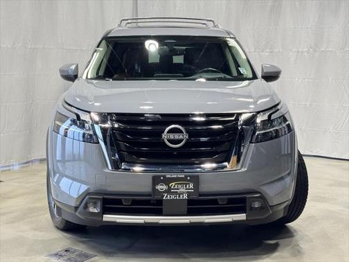 2022 Nissan Pathfinder Platinum 4WD