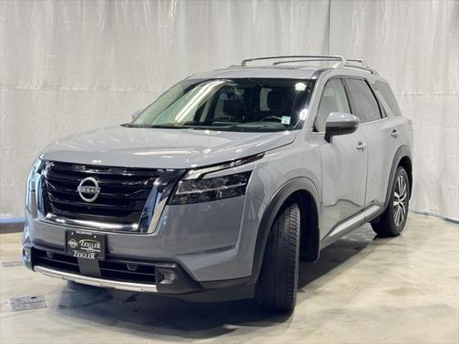 2022 Nissan Pathfinder Platinum 4WD
