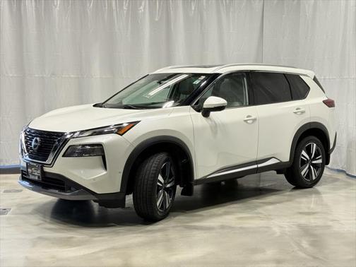 2022 Nissan Rogue SL