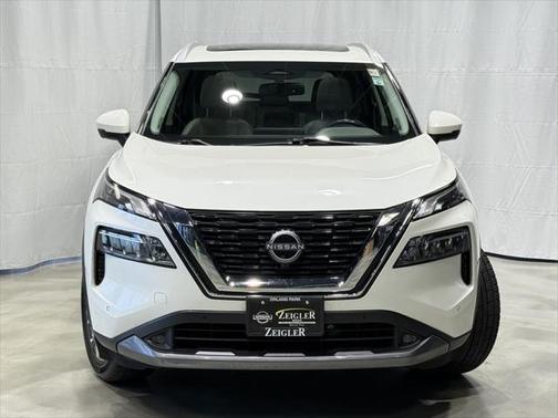 2022 Nissan Rogue SL