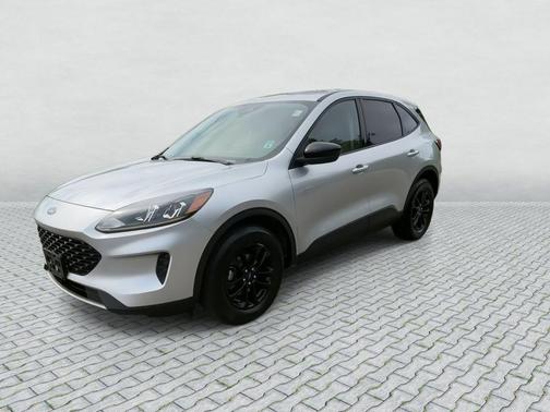 INGOT SILVER METALLIC 2020 Ford Escape SE