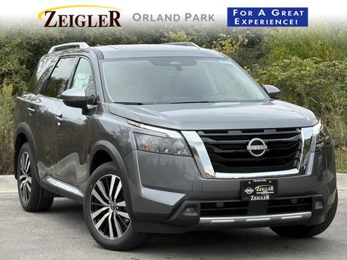 2025 Nissan Pathfinder Platinum 4WD