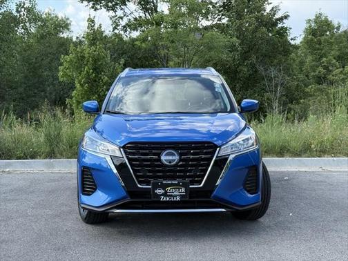 2022 Nissan Kicks SV