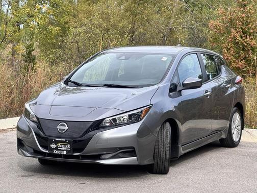 2024 Nissan Leaf S