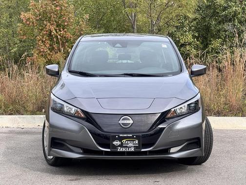 2024 Nissan Leaf S