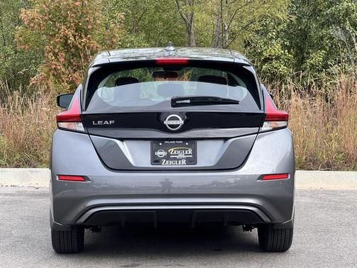 2024 Nissan Leaf S