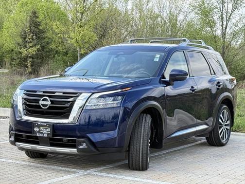 2022 Nissan Pathfinder Platinum 4WD