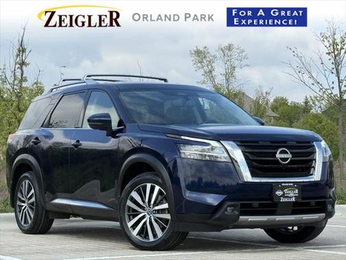 2022 Nissan Pathfinder Platinum 4WD