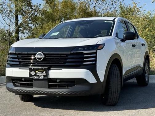 2025 Nissan Kicks S