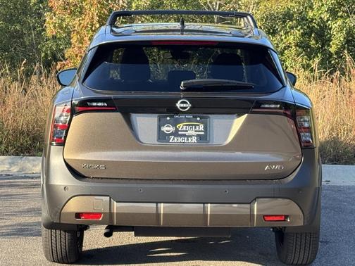 2026 Nissan Kicks SV