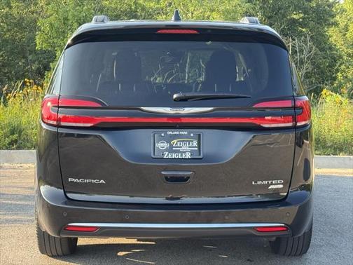 2022 Chrysler Pacifica Limited
