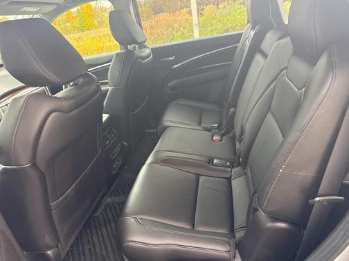 2017 Acura MDX 3.5L w/Technology Package