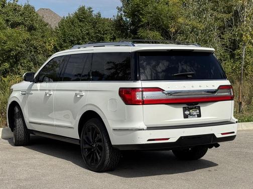 2021 Lincoln Navigator Reserve
