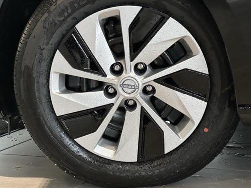 2025 Nissan Altima S FWD