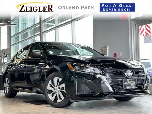 2025 Nissan Altima S FWD