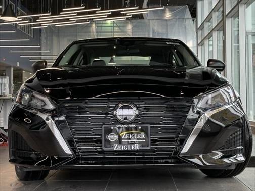 2025 Nissan Altima S FWD