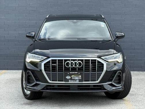 2023 Audi Q3 Premium 45 TFSI S line quattro Tiptronic