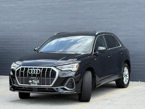2023 Audi Q3 Premium 45 TFSI S line quattro Tiptronic