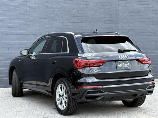2023 Audi Q3 Premium 45 TFSI S line quattro Tiptronic