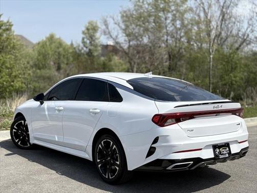 2022 Kia K5 GT-Line
