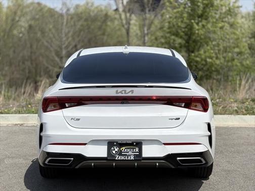 2022 Kia K5 GT-Line