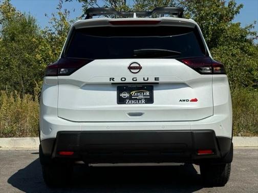 2025 Nissan Rogue Rock Creek