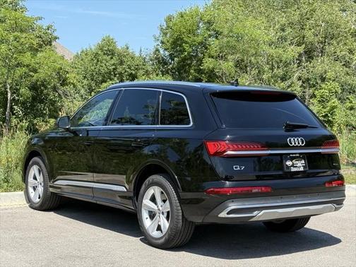 2020 Audi Q7 45 Premium