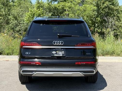 2020 Audi Q7 45 Premium