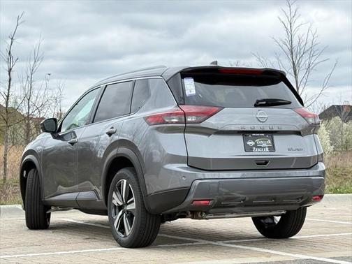 2025 Nissan Rogue SL