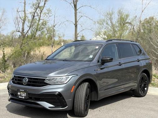 2022 Volkswagen Tiguan 2.0T SE R-Line Black 4MOTION