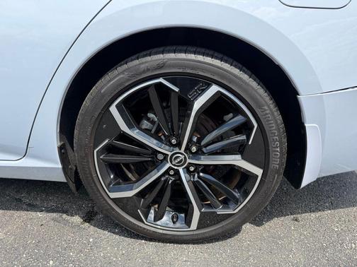 Gray Sky Pearl 2023 Nissan Altima 2.5 SR