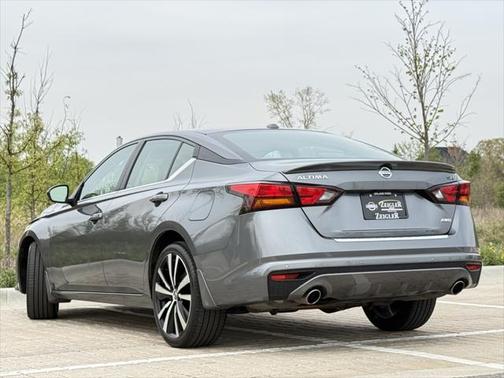2021 Nissan Altima SR Intelligent AWD