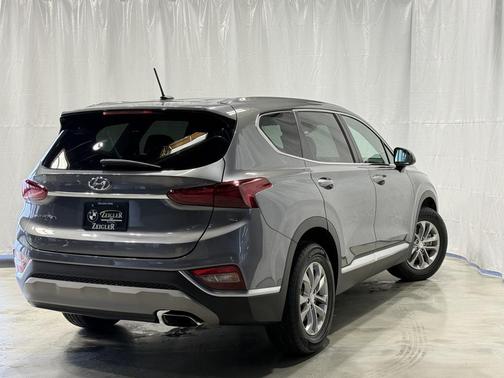 2019 Hyundai SANTA FE SE 2.4