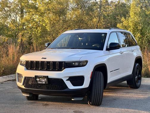 2023 Jeep Grand Cherokee Altitude