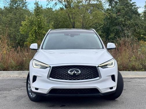 2024 INFINITI QX50 LUXE