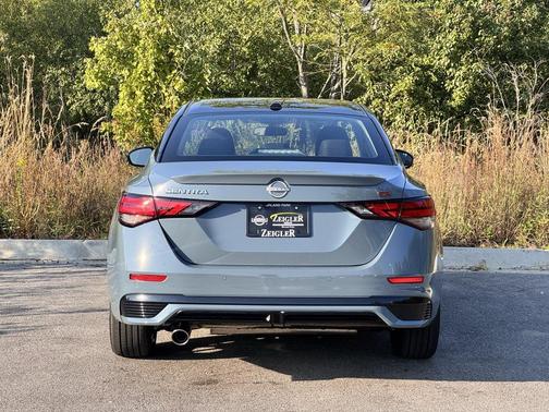 2025 Nissan Sentra SR