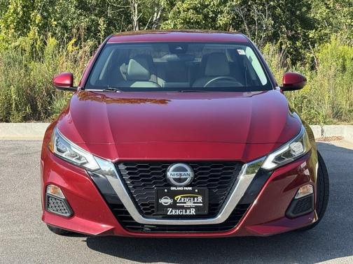 2022 Nissan Altima 2.5 SV