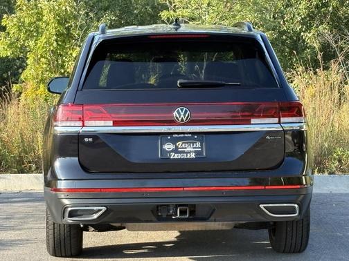 2024 Volkswagen Atlas 2.0T SE w/Technology 4MOTION