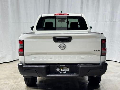 2026 Nissan Frontier S