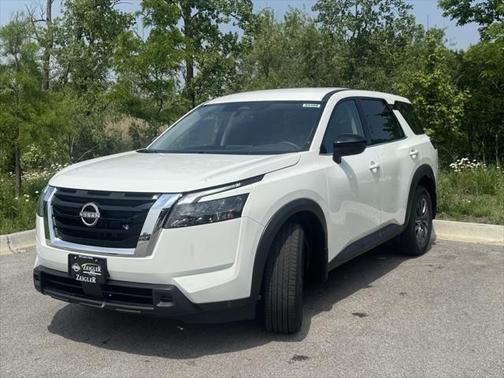 2025 Nissan Pathfinder S 4WD