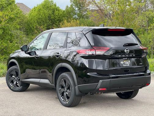Super Black 2026 Nissan Rogue SV