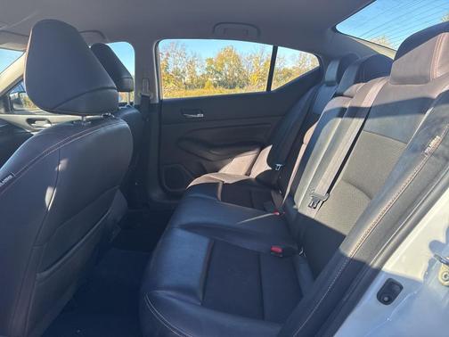 2021 Nissan Altima SR FWD