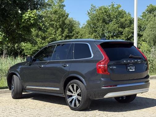 2022 Volvo XC90 T6 Inscription