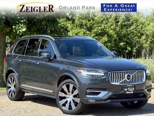 2022 Volvo XC90 T6 Inscription