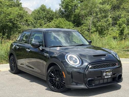 2024 MINI Hardtop Cooper S