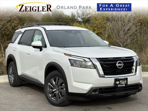 2025 Nissan Pathfinder SV 4WD