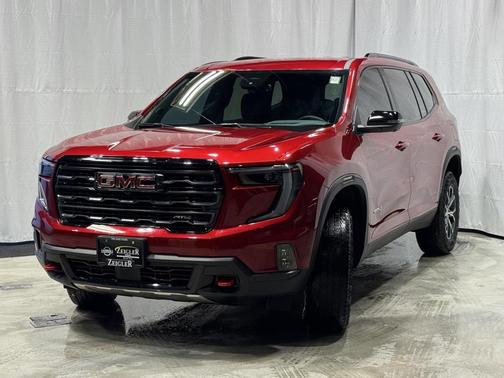 2024 GMC Acadia AWD AT4