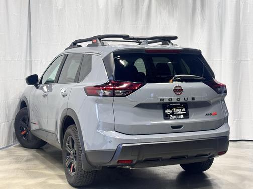 2025 Nissan Rogue Rock Creek