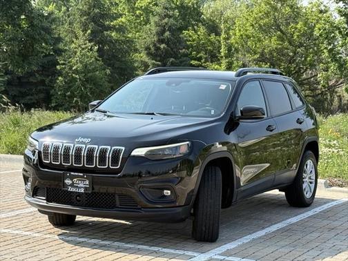 2022 Jeep Cherokee Latitude Lux
